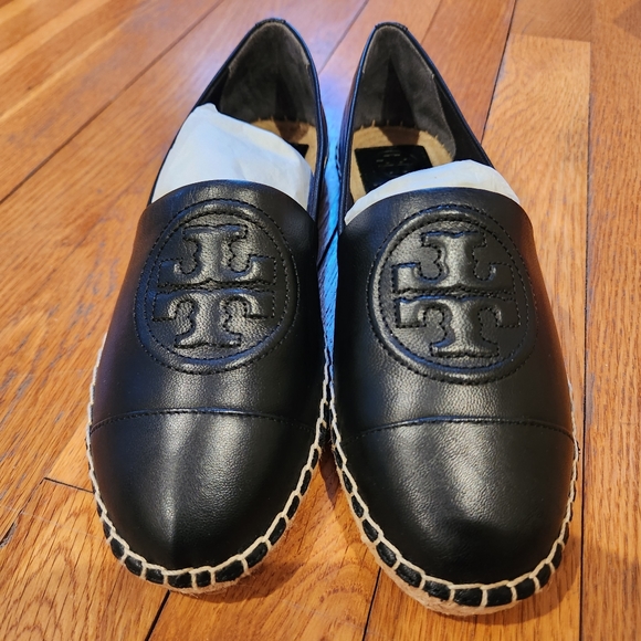 NWT TORY BURCH LOAFERS - Picture 3 of 5